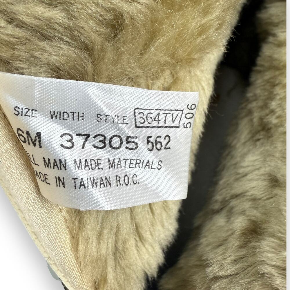 1970's brand new tan winter waterproof faux fur lined boots - Picture 9 of 16
